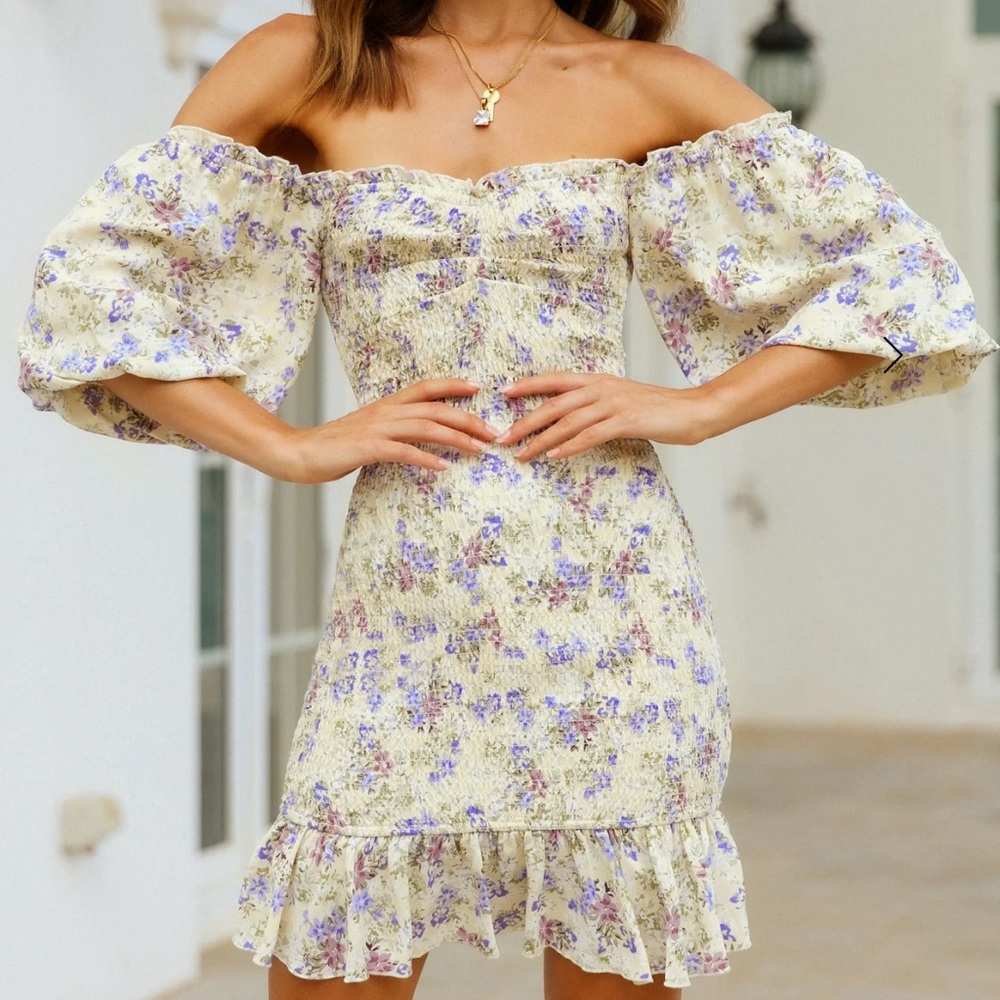 Hello Molly brunch date cream mini dress size 2
